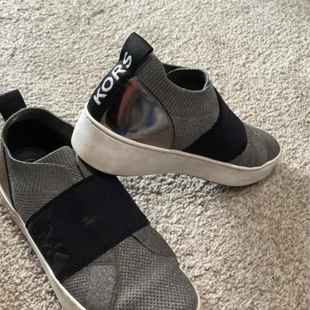 Women's MICHAEL Micheal Kors silver and black shoes